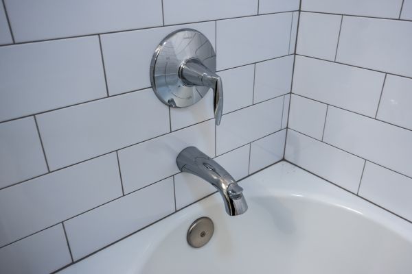Tub Spout Replacement in Burleson